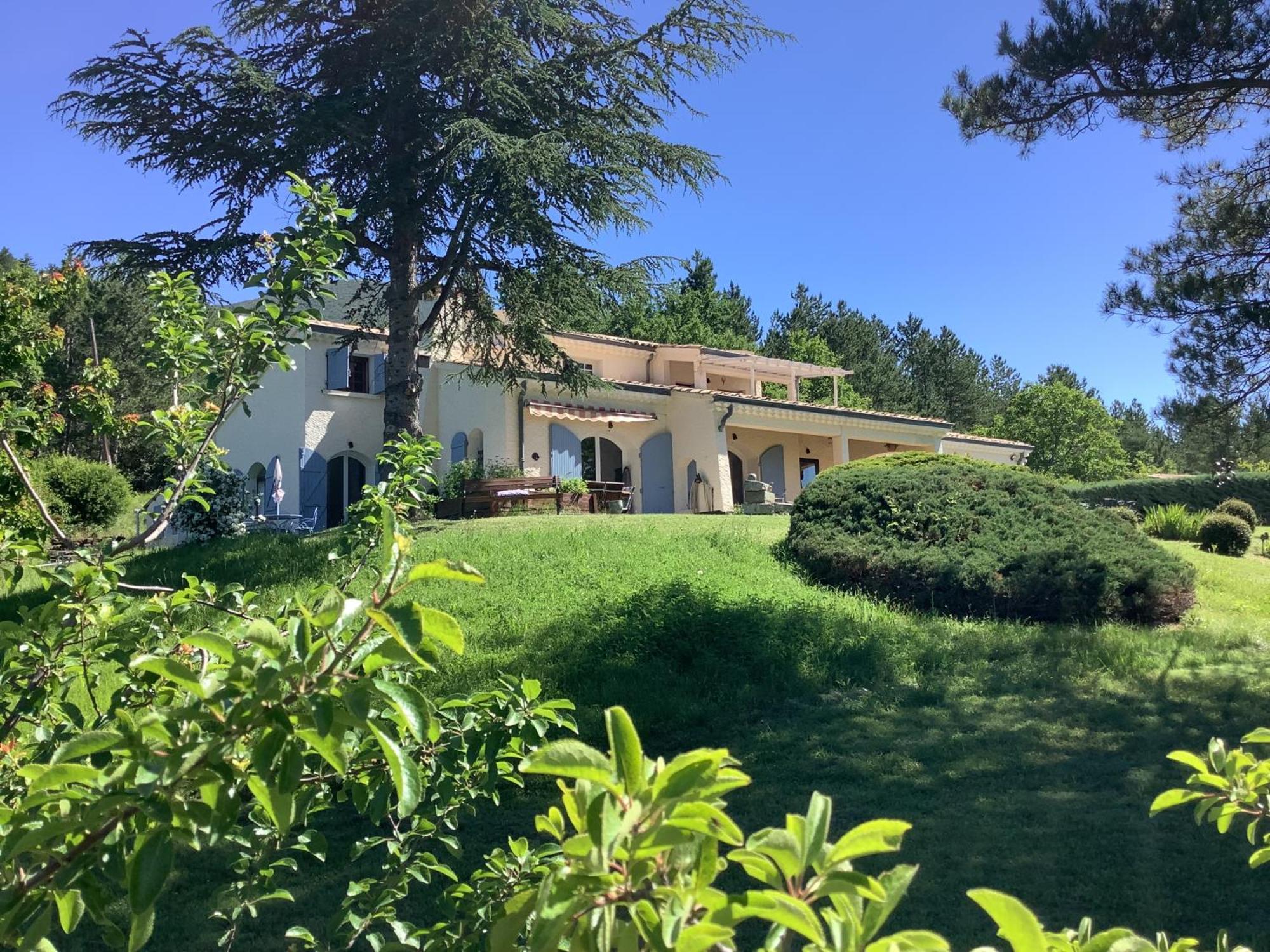 Le Cheval Blanc Bed and Breakfast Serres  Esterno foto